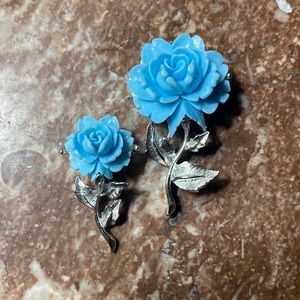 Vintage Scatter Brooch Set Silvertone Blue Flowers